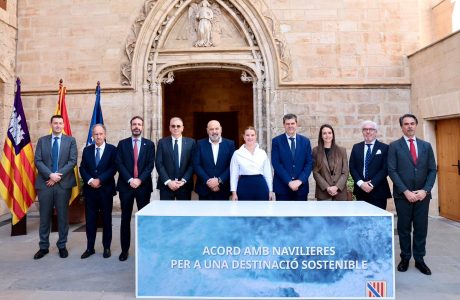 Acord entre Govern i Cort amb navilieres de creuers
