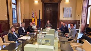 El Govern i els constructors avaluen les conseqüències econòmiques de la guerra a l’Orient Mitjà
