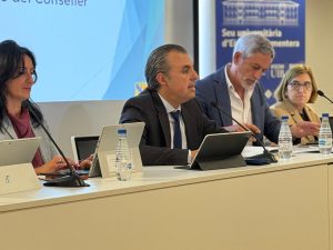 Educació amplia el transport escolar de formació professional a Eivissa