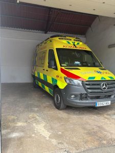 L’ambulància de suport vital avançat des Mercadal comença a operar les 24 hores