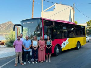 La línia del TIB de Sant Elm a Andratx incorpora un autobús de més capacitat