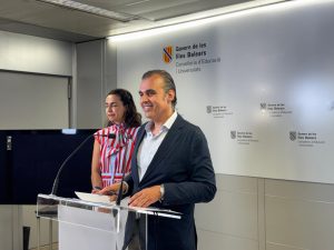 El Govern llança els premis de les PAU en un any amb menys aprovats