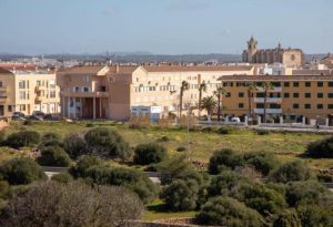 Ciutadella cedeix el solar de Dalt sa Quintana per construir seixanta habitatges públics