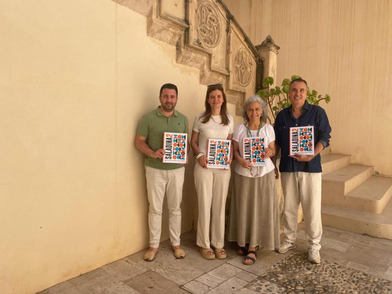 L’Institut d’Estudis Baleàrics presenta el mètode de català adaptat Saladina 2