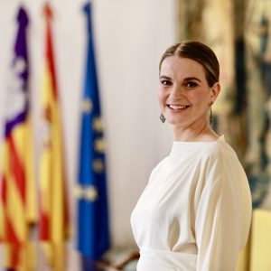 Margalida Prohens es reuneix amb el rei Felip VI al Palau de l’Almudaina