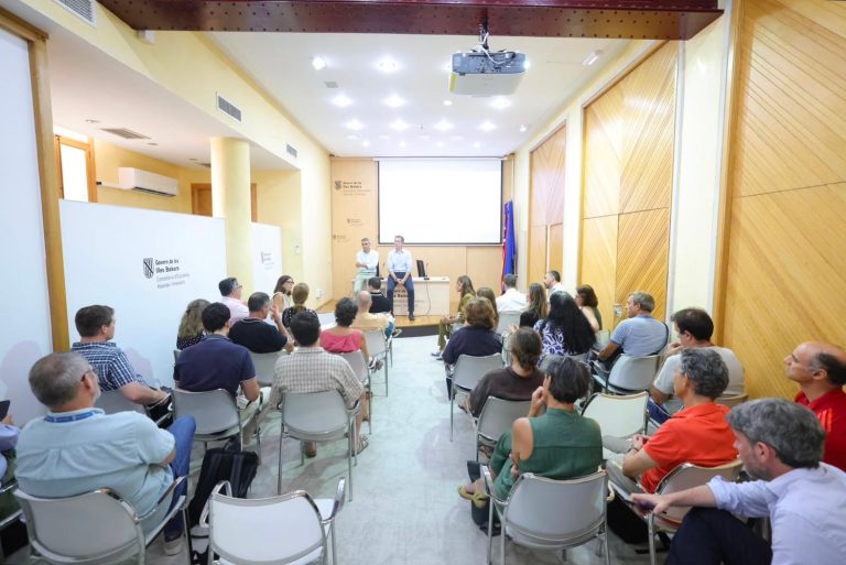 El Govern posa en marxa una estratègia per unificar la gestió de dades públiques