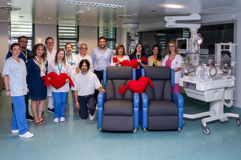 Son Espases rep vint-i-set noves butaques per a la unitat de cures intensives de nounats