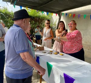La residència Huialfàs de sa Pobla celebra les festes amb una correguda de joies