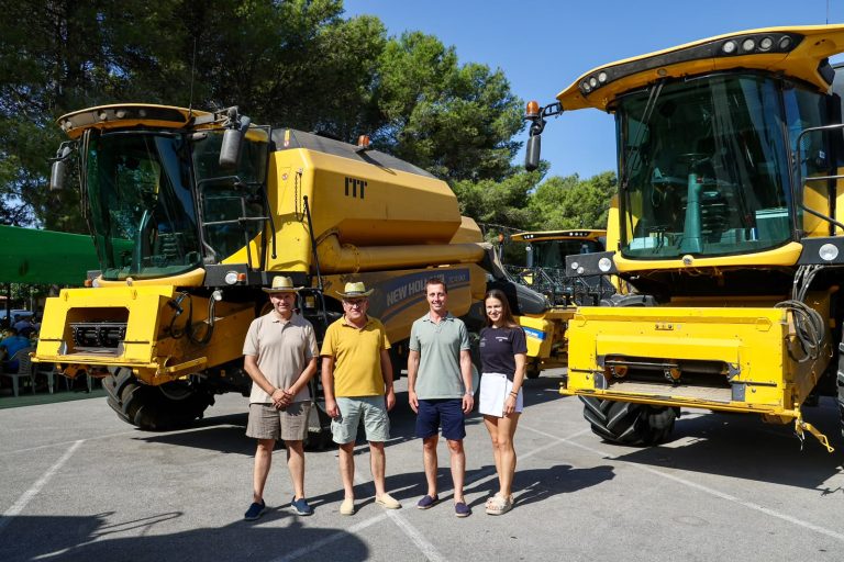 Llorenç Galmés destaca les ajudes al producte local durant la Festa del Batre de Vilafranca
