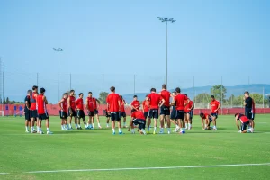 El RCD Mallorca viatjarà a Marbella amb 26 jugadors per a la pretemporada