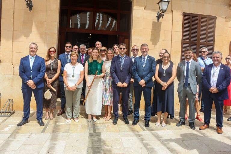 Santanyí celebra la festivitat de Sant Jaume amb tradició música i ball popular