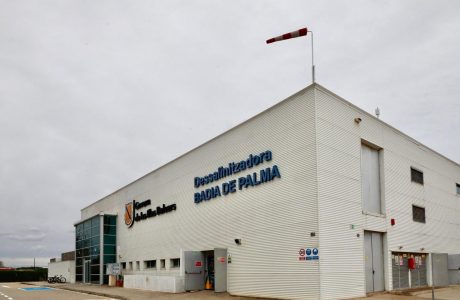 Vista de les instal·lacions de la dessaladora de la Badia de Palma
