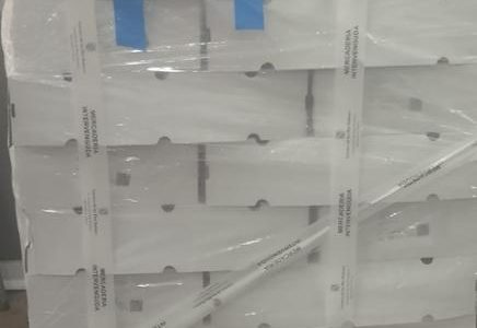 Control d'inspecció alimentària de productes carnis en un port de les Illes Balears