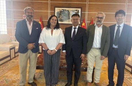 Reunió entre la delegació balear i els representants de l'Ambaixada xinesa a Madrid