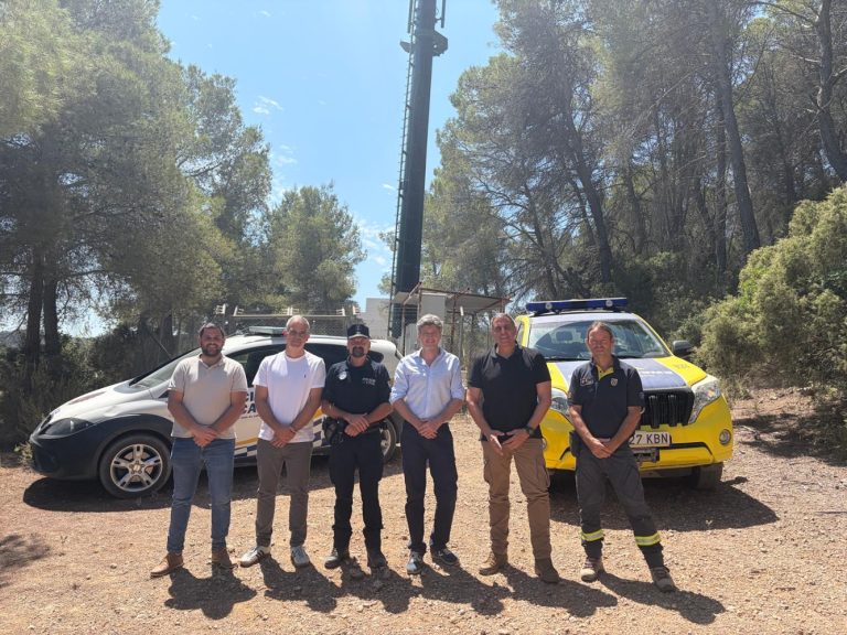 Eivissa arriba al 96 % de cobertura d’emergències després de duplicar les estacions TetraIB