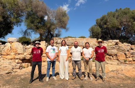 Visita institucional al jaciment talaiòtic de les Talaies de Can Jordi a Santanyí