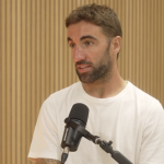 Sergi Darder durant la gravació d'una campanya de salut mental
